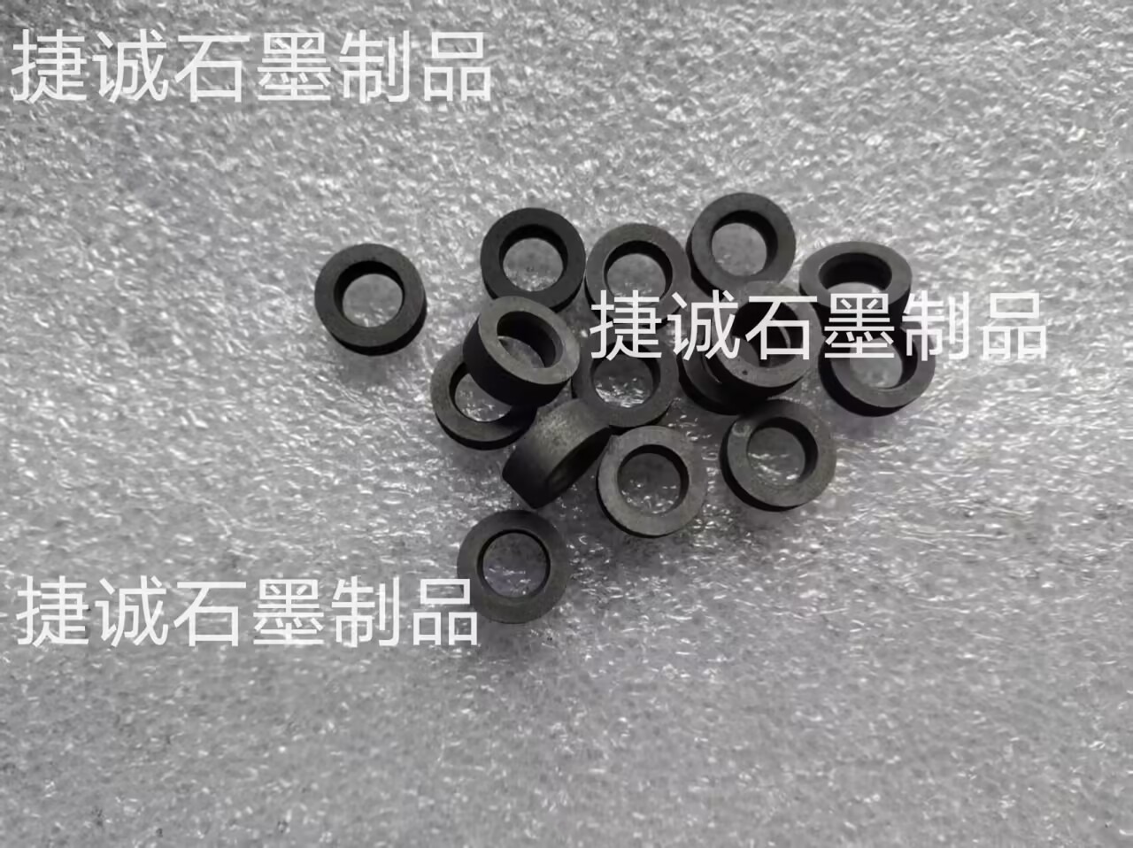 浸树脂石墨轴承，浸渍耐磨石墨轴套，石墨轴套，石墨轴承，浸渍石墨轴承，石墨轴承加工，石墨轴承生产厂家