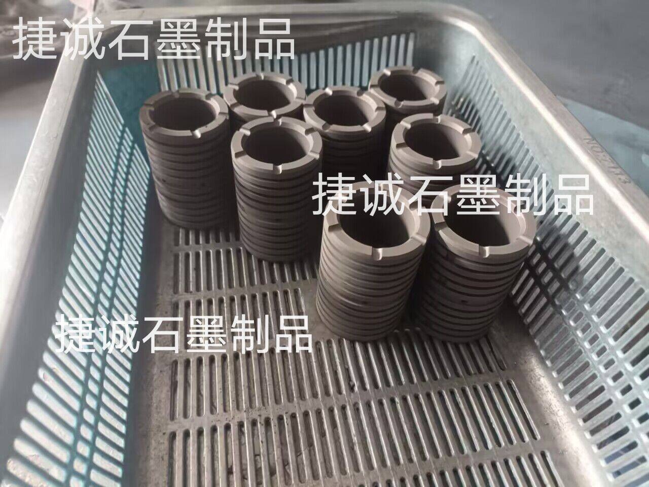 浸渍耐磨石墨轴承，浸树脂石墨轴承，石墨轴承，耐磨石墨轴套，高纯石墨轴承，石墨轴承加工，石墨轴承加工厂，滚动石墨轴承，石墨轴承加工厂，石墨轴承生产厂家