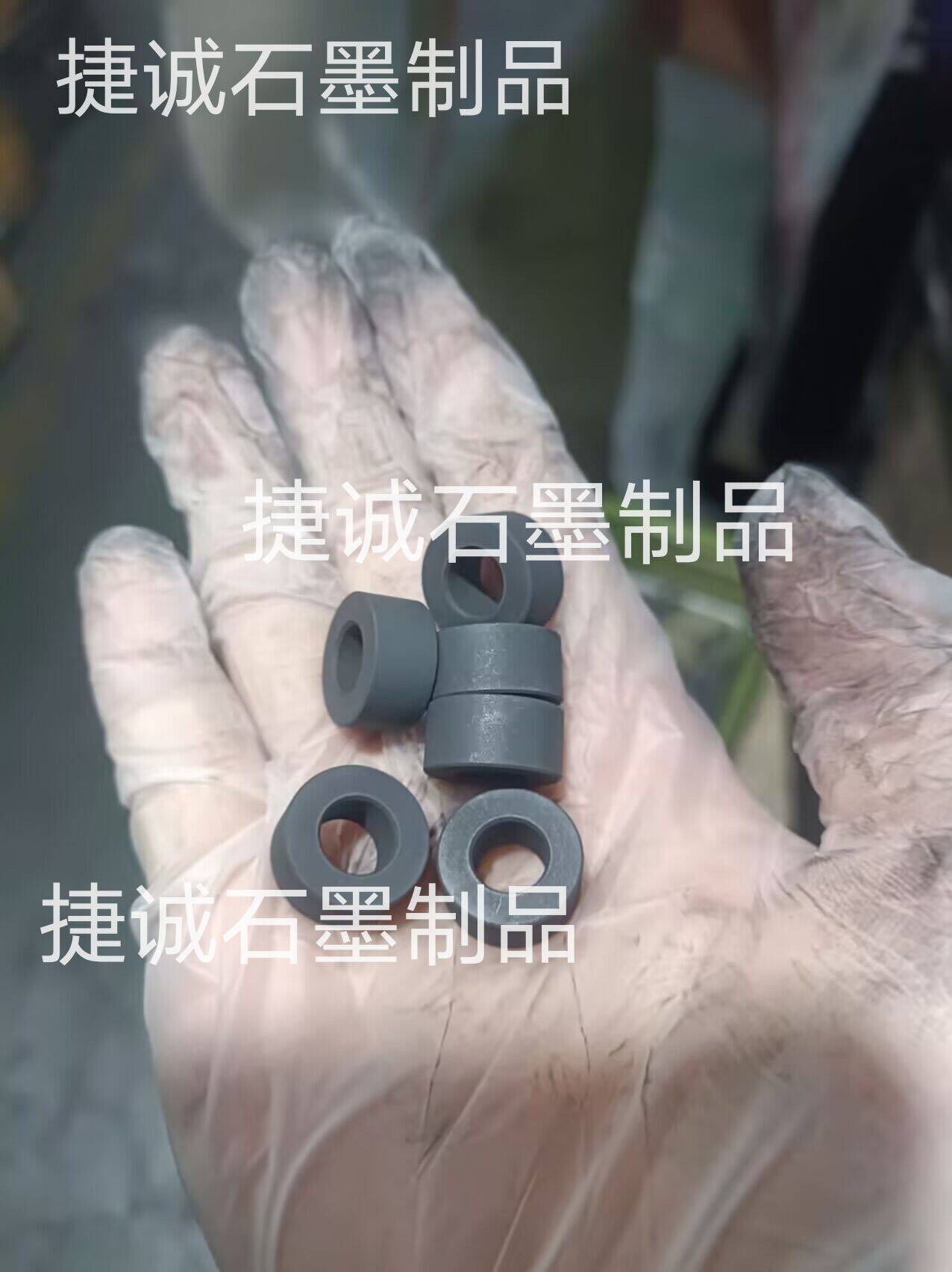 石墨自润滑轴承，浸渍石墨轴承，耐磨石墨轴套，石墨轴承，石墨轴套，浸树脂石墨轴承，石墨轴承加工，石墨轴承套，石墨轴承生产厂家