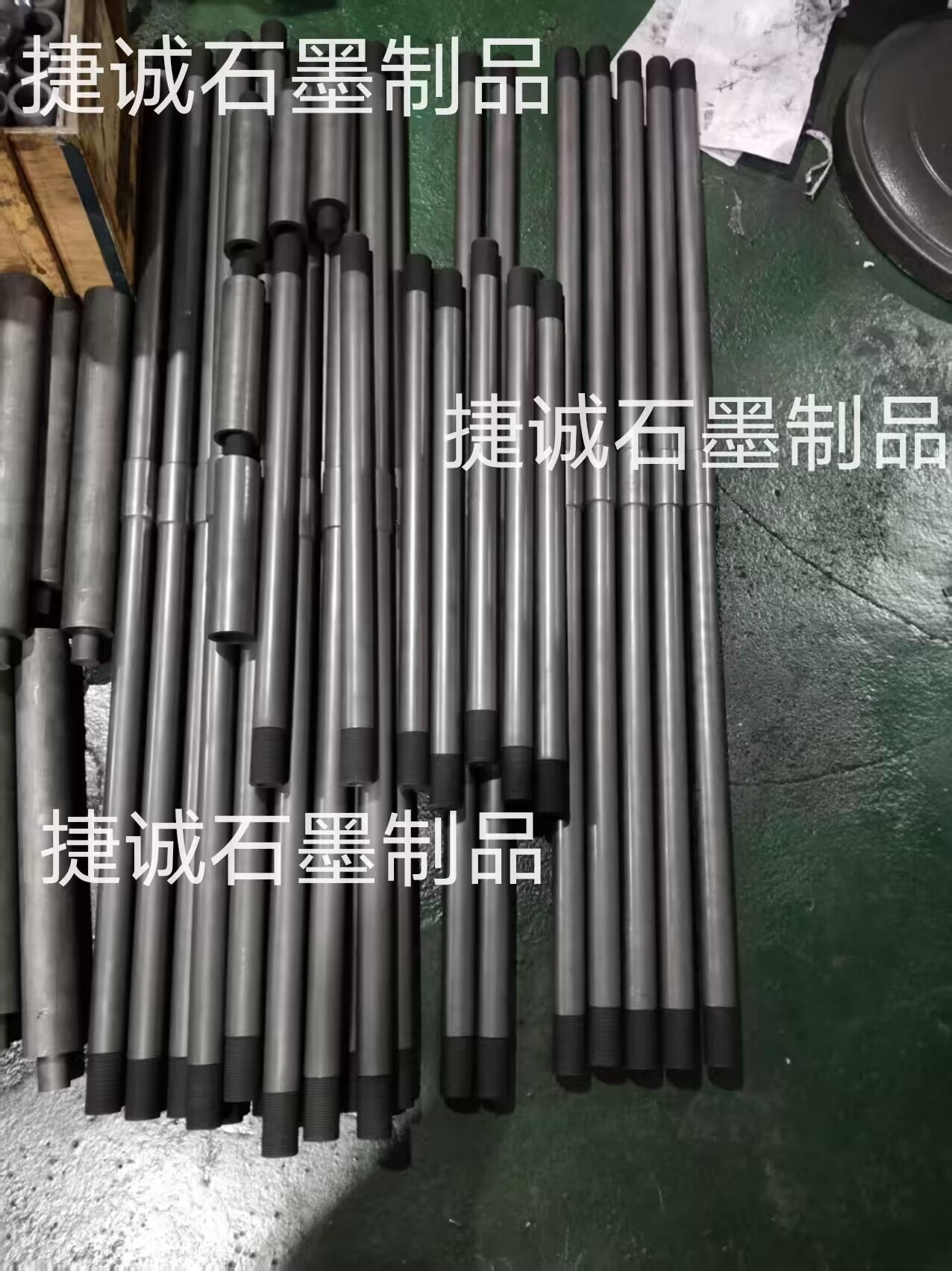 真空炉石墨加热棒，真空炉石墨发热元件，真空炉石墨件，真空炉石墨配件，真空炉石墨件加工，真空炉石墨连接片，真空炉石墨风管，真空炉石墨连接片加工，真空炉石墨配件生产厂家，真空炉石墨件加工厂